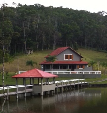 Casa de Campo em Tapirai - São Paulo